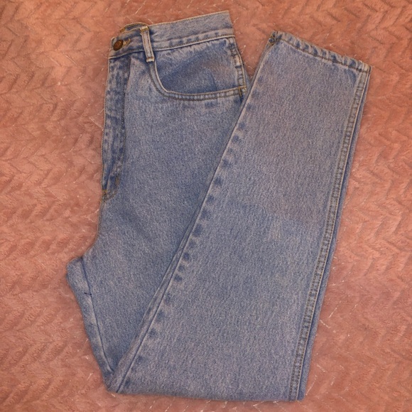 Vintage High-Waisted RIO Jeans - Picture 3 of 3